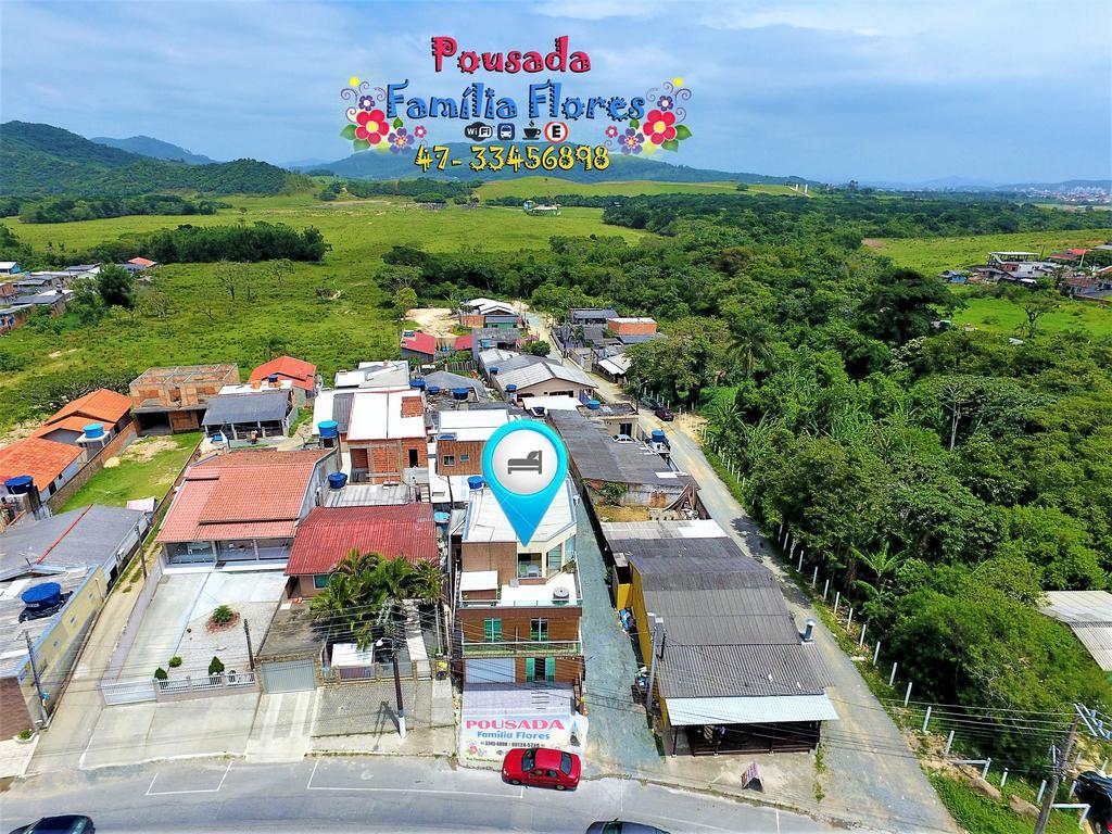 Pousada Familia Flores Penha  Zewnętrze zdjęcie